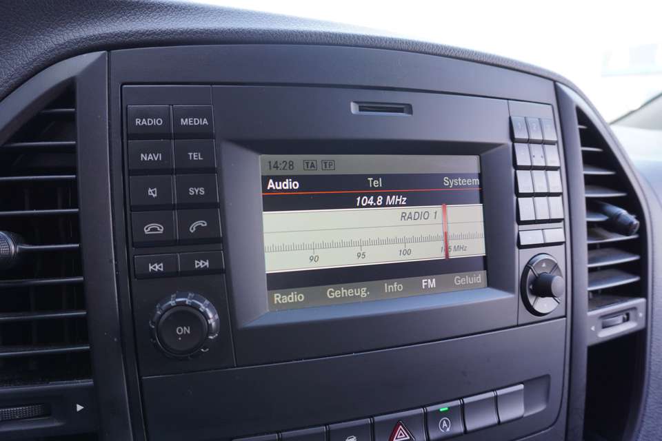 Mercedes-Benz Vito - Imagem 12