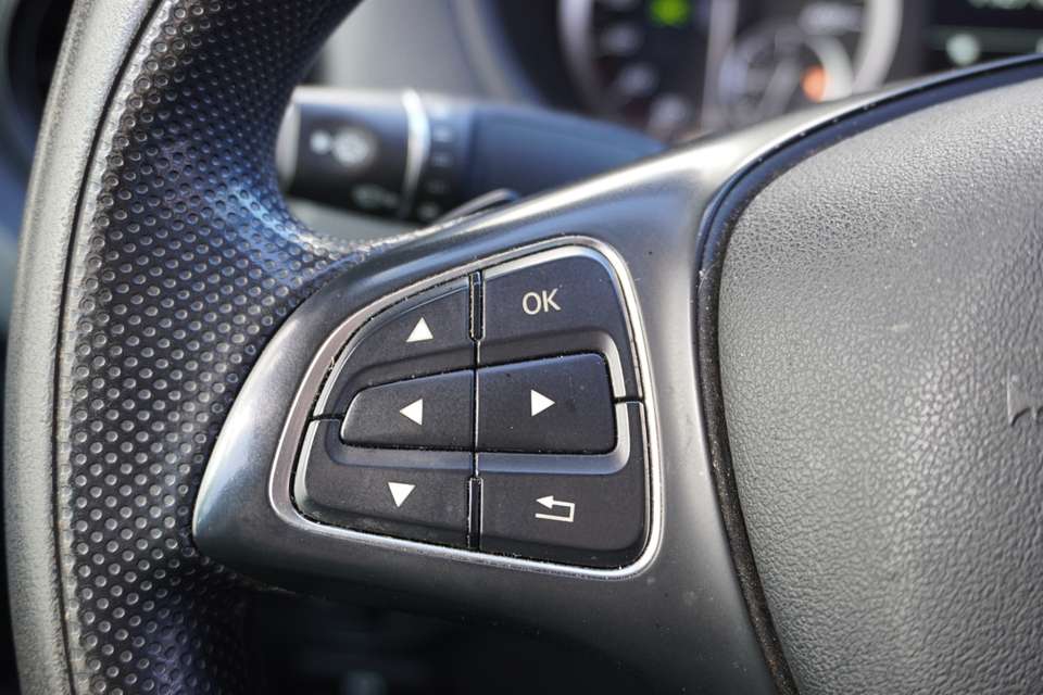 Mercedes-Benz Vito - Imagem 16