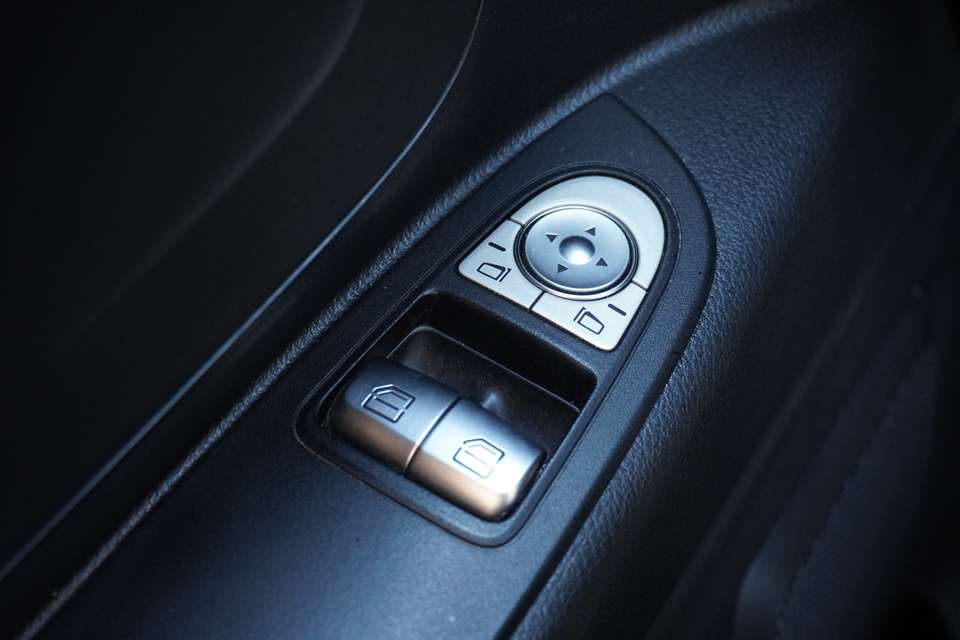 Mercedes-Benz Vito - Imagem 20