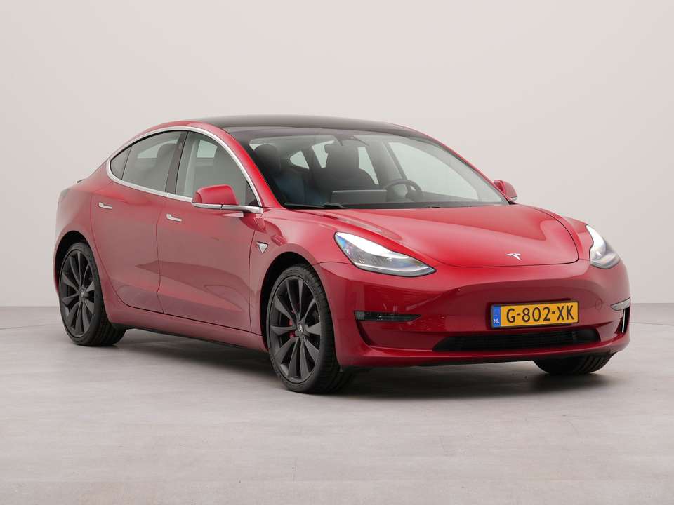 Tesla Model 3 - Imagem 3