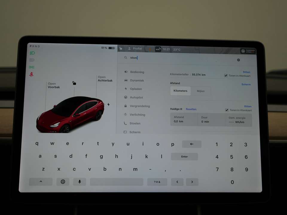 Tesla Model 3 - Imagem 14