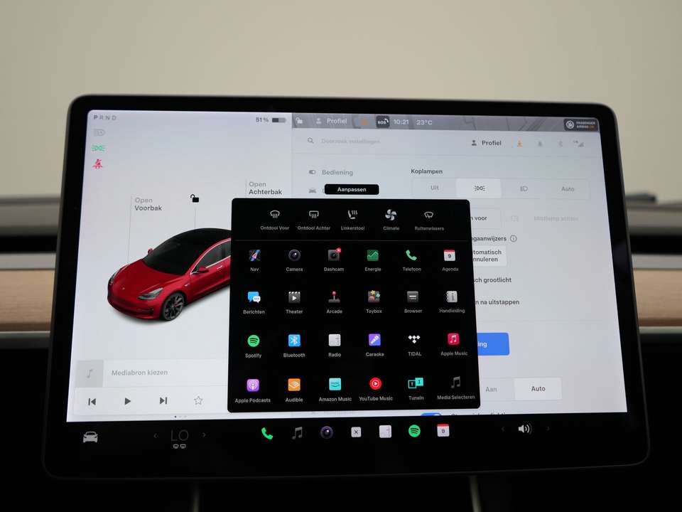 Tesla Model 3 - Imagem 15