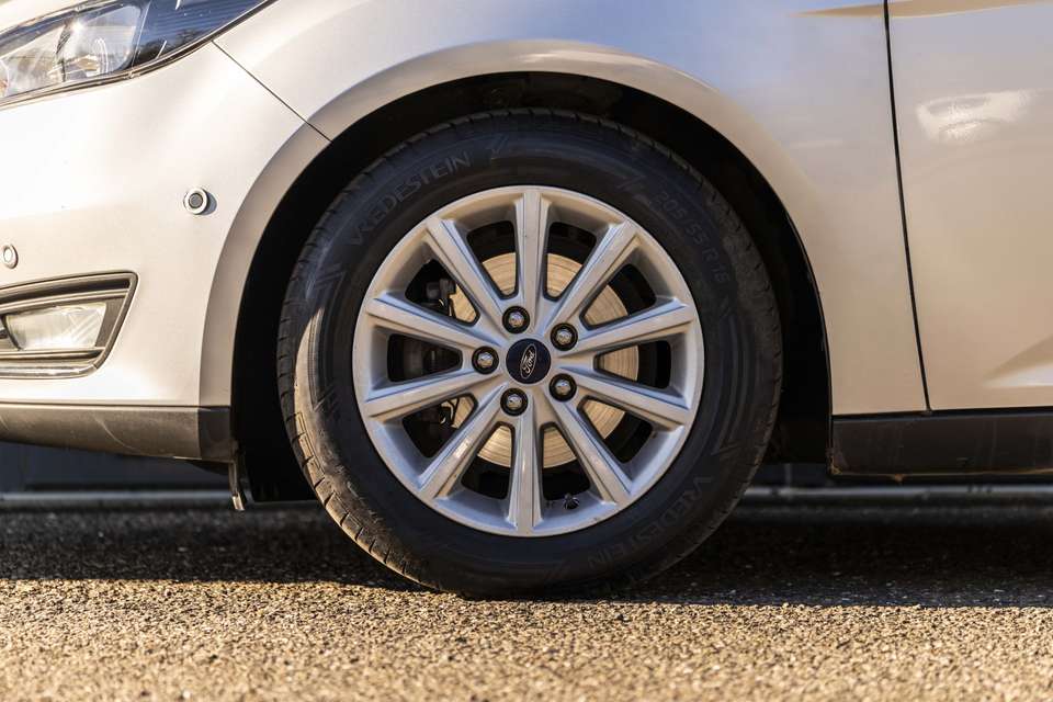 Ford Focus - Imagem 9