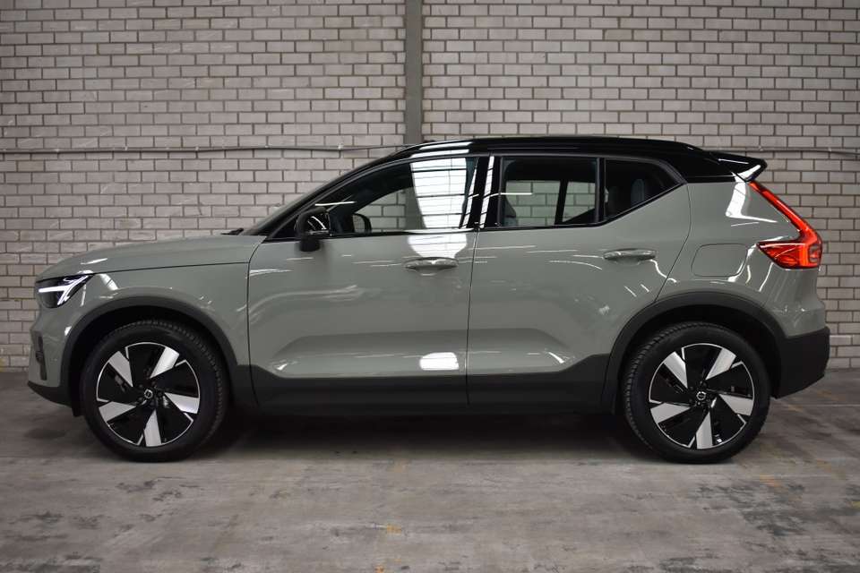 Volvo EX40 - Imagem 8