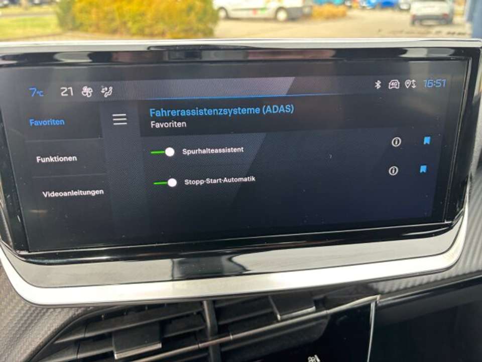 Peugeot 2008 - Imagem 12