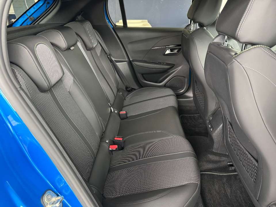 Peugeot 208 - Imagem 13