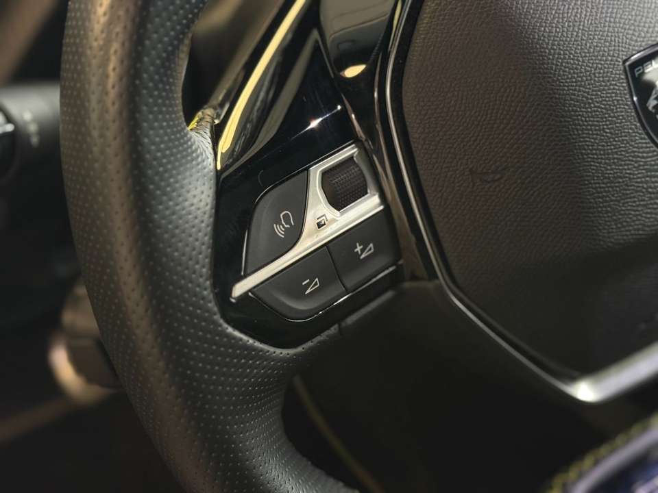 Peugeot 2008 - Imagem 15