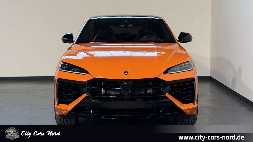 Lamborghini Urus - Imagem 8