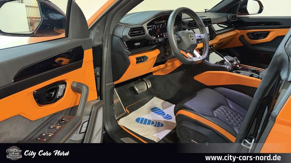 Lamborghini Urus - Imagem 9