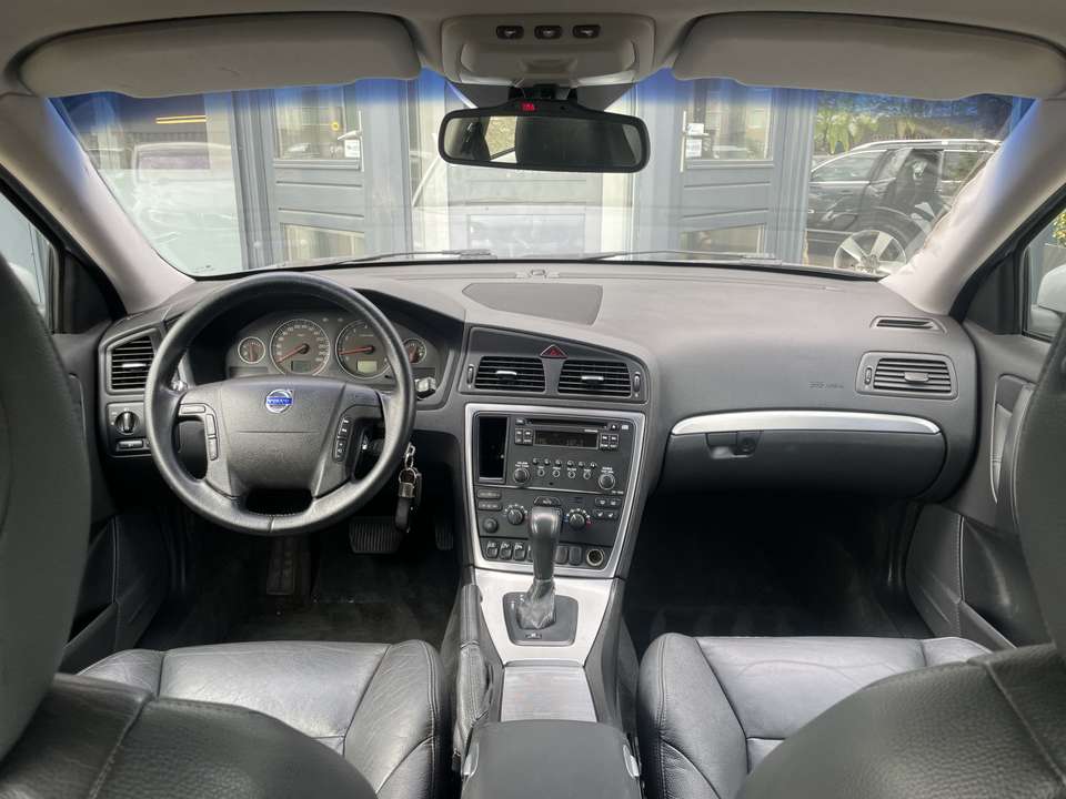 Volvo V70 - Imagem 3