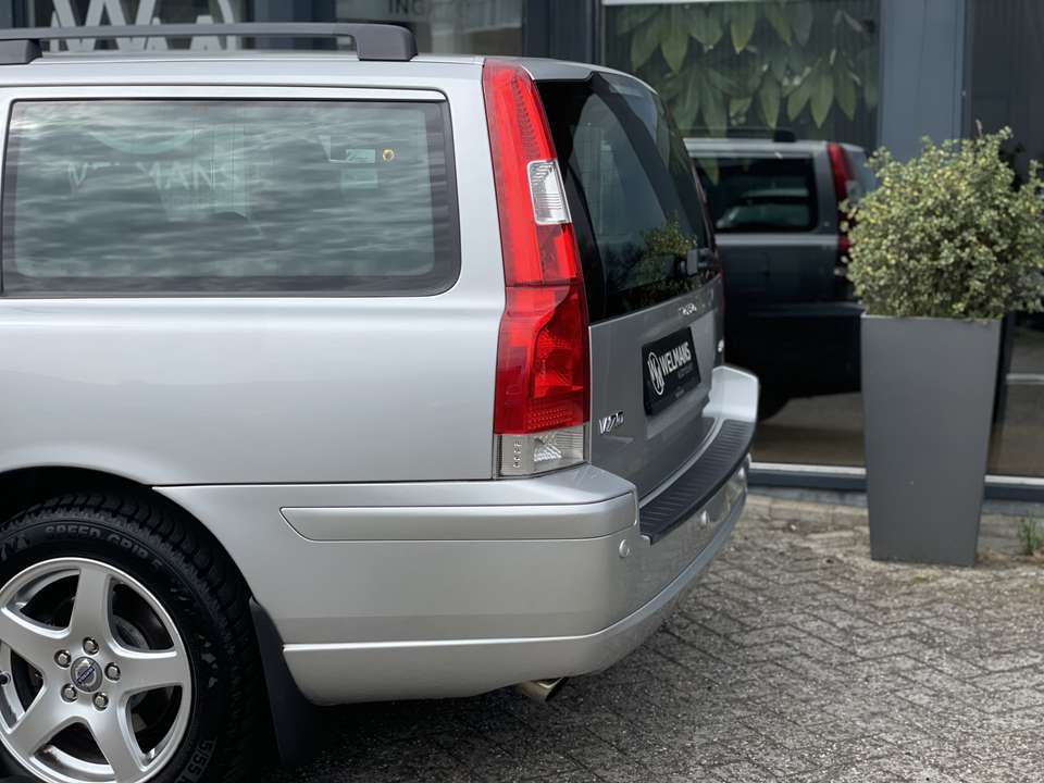 Volvo V70 - Imagem 7