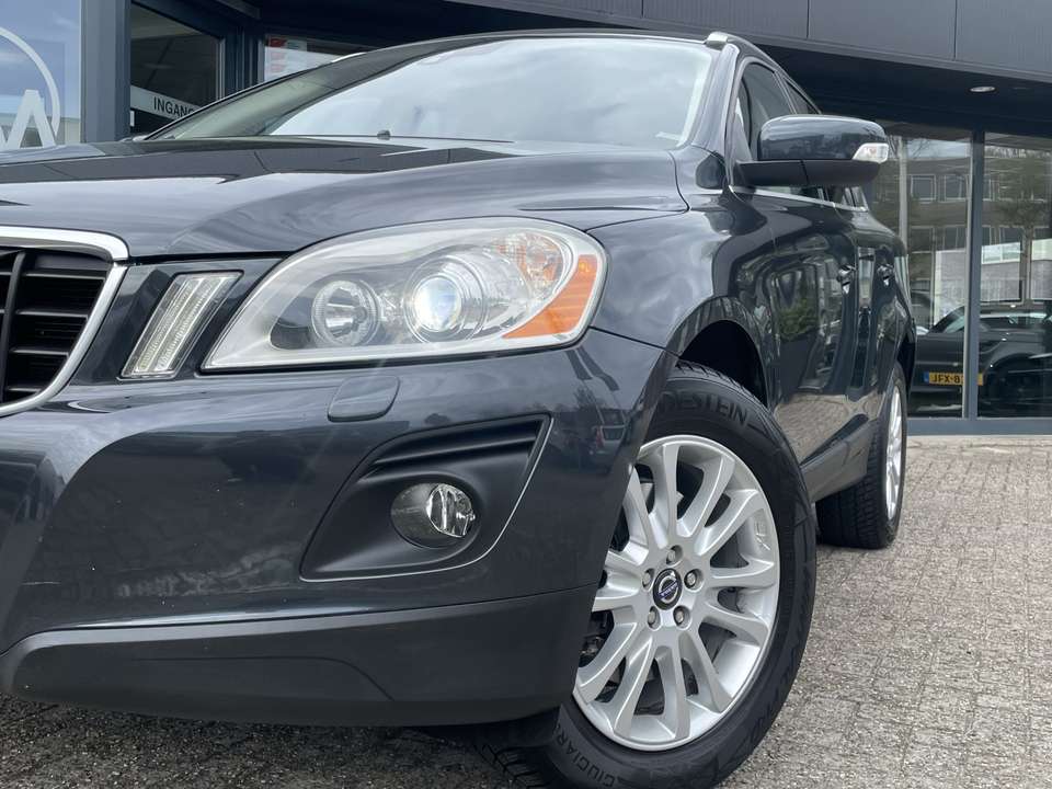 Volvo XC60 - Imagem 10