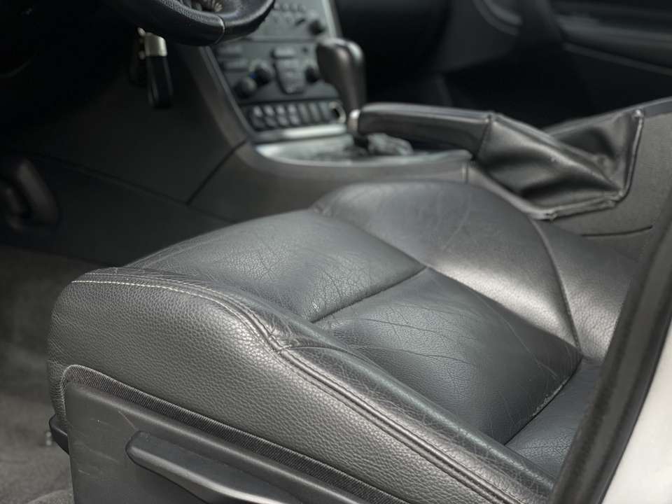 Volvo V70 - Imagem 14