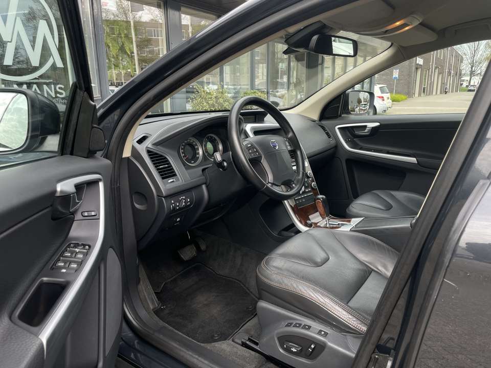 Volvo XC60 - Imagem 14