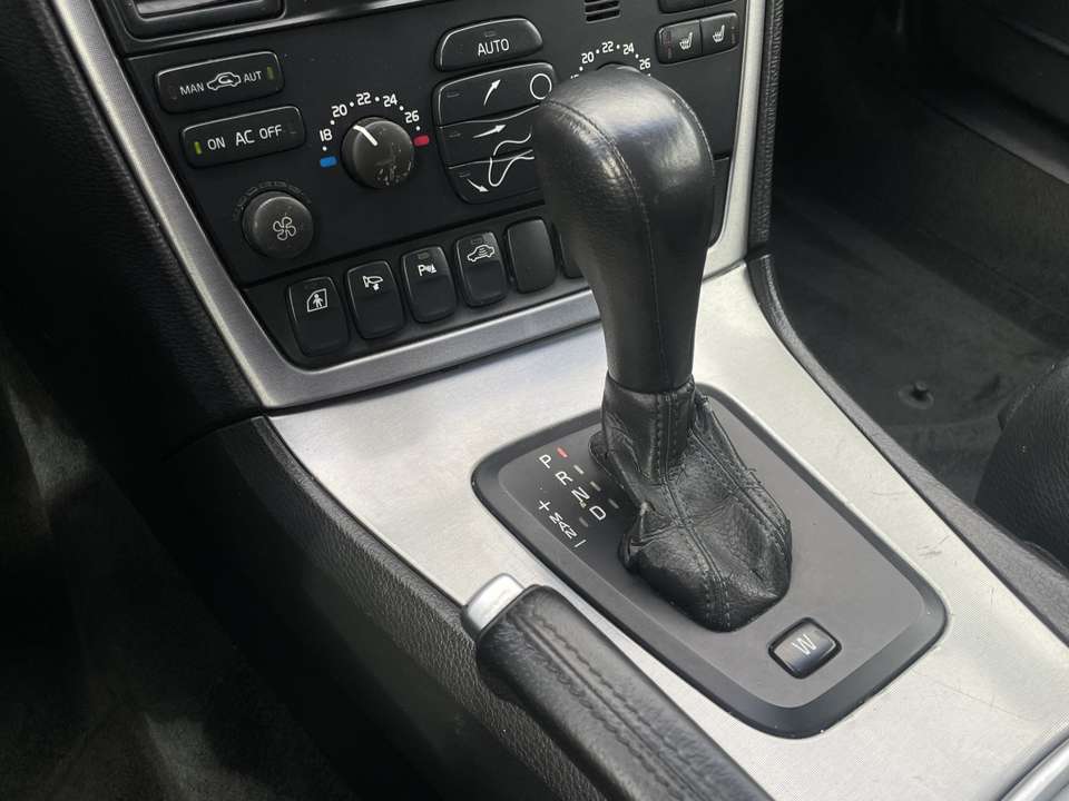 Volvo V70 - Imagem 18