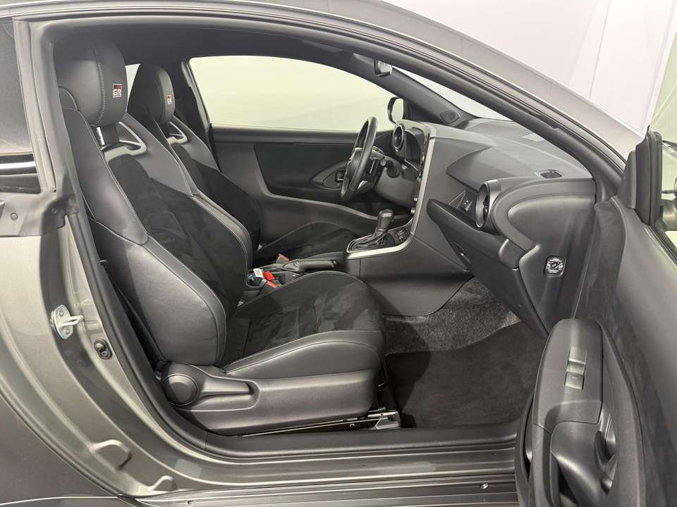 Toyota Yaris - Imagem 6