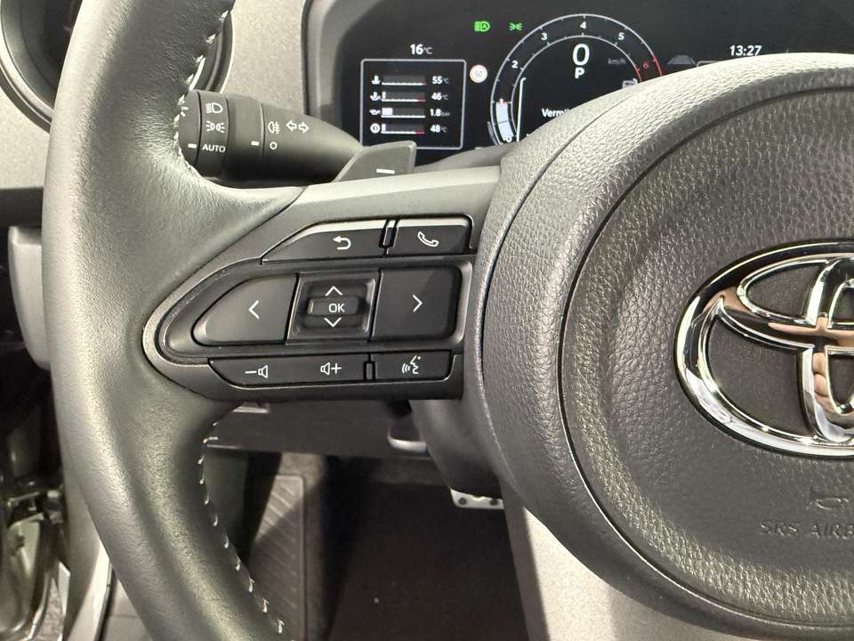 Toyota Yaris - Imagem 9