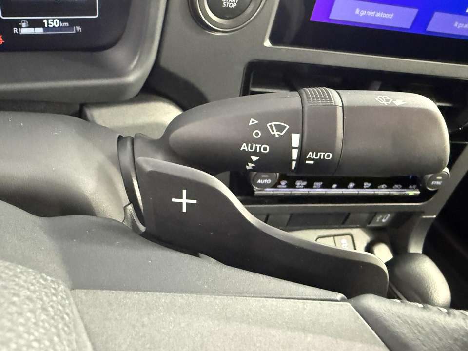 Toyota Yaris - Imagem 11