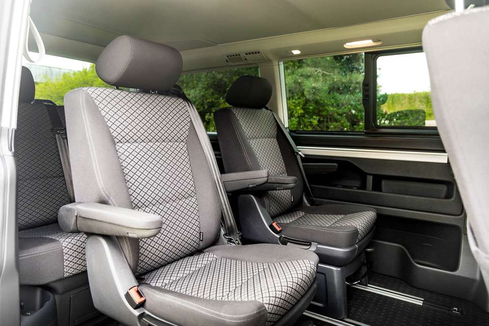 Volkswagen T6 California - Imagem 13