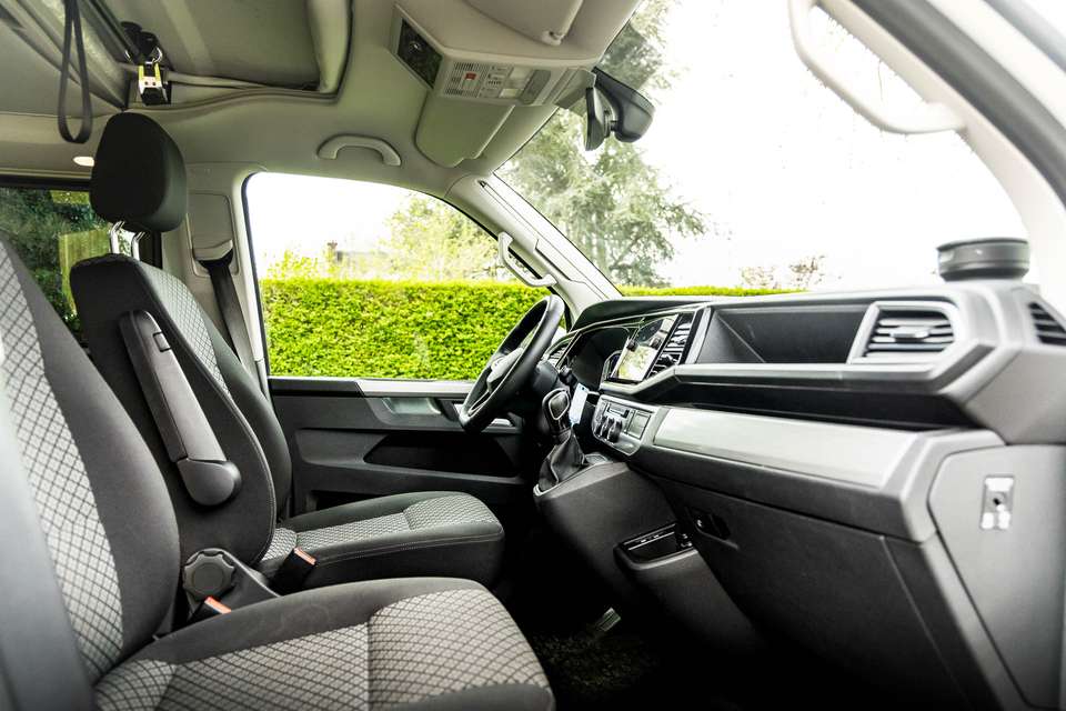 Volkswagen T6 California - Imagem 15