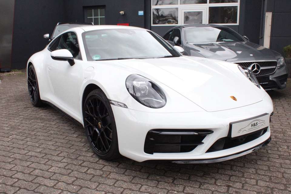 Porsche 992 - Imagem 7