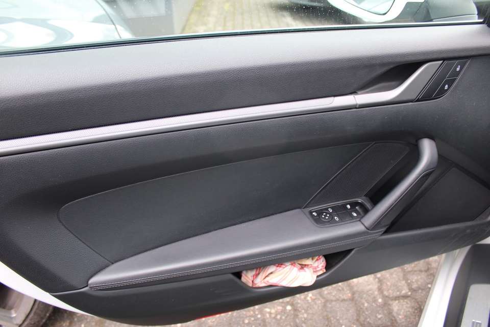 Porsche 992 - Imagem 10