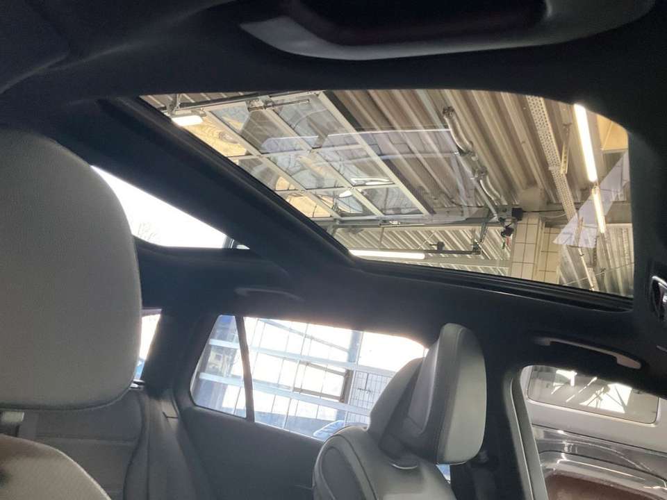 Mercedes-Benz C 220 - Imagem 6