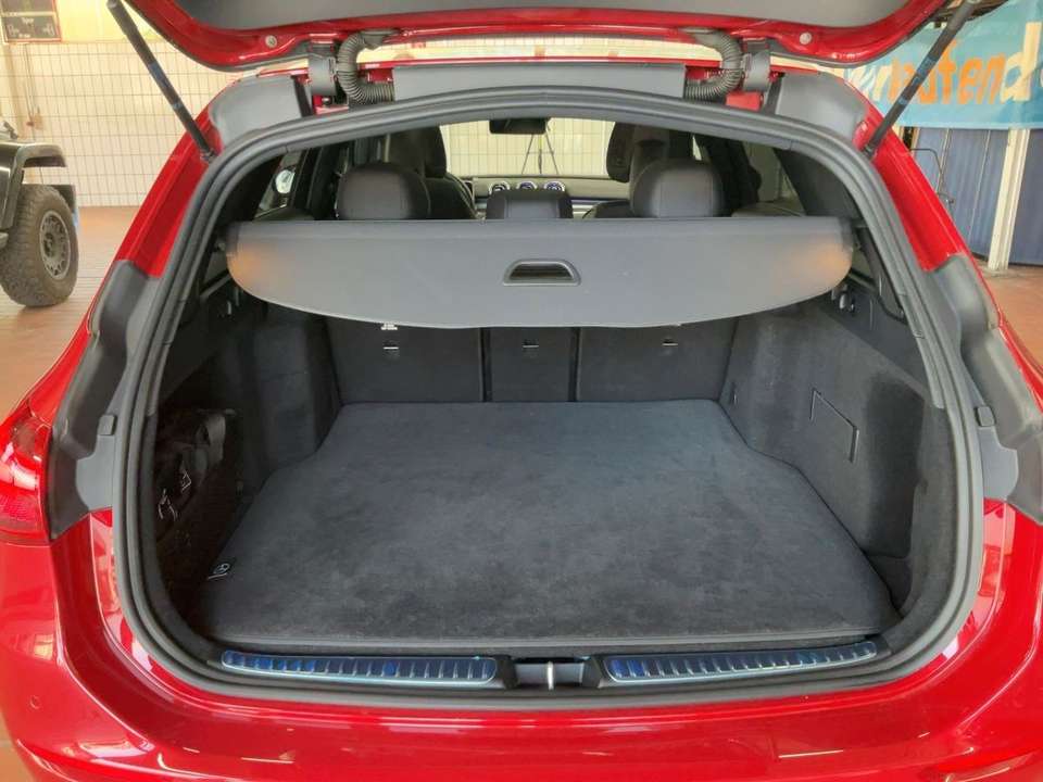 Mercedes-Benz C 220 - Imagem 11