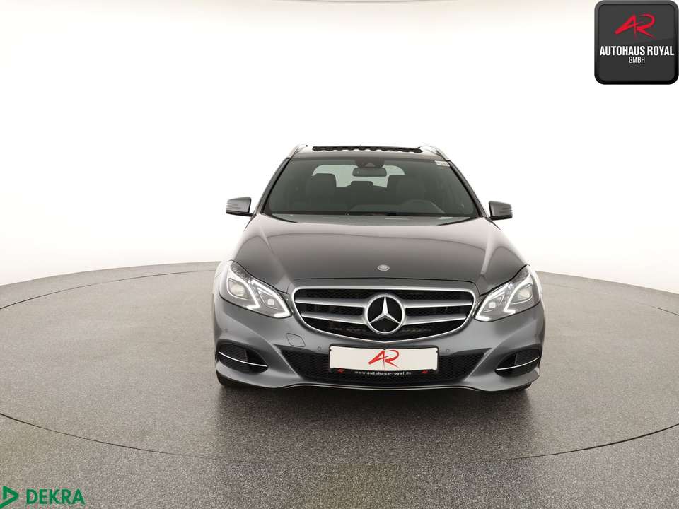 Mercedes-Benz E 220 - Imagem 8