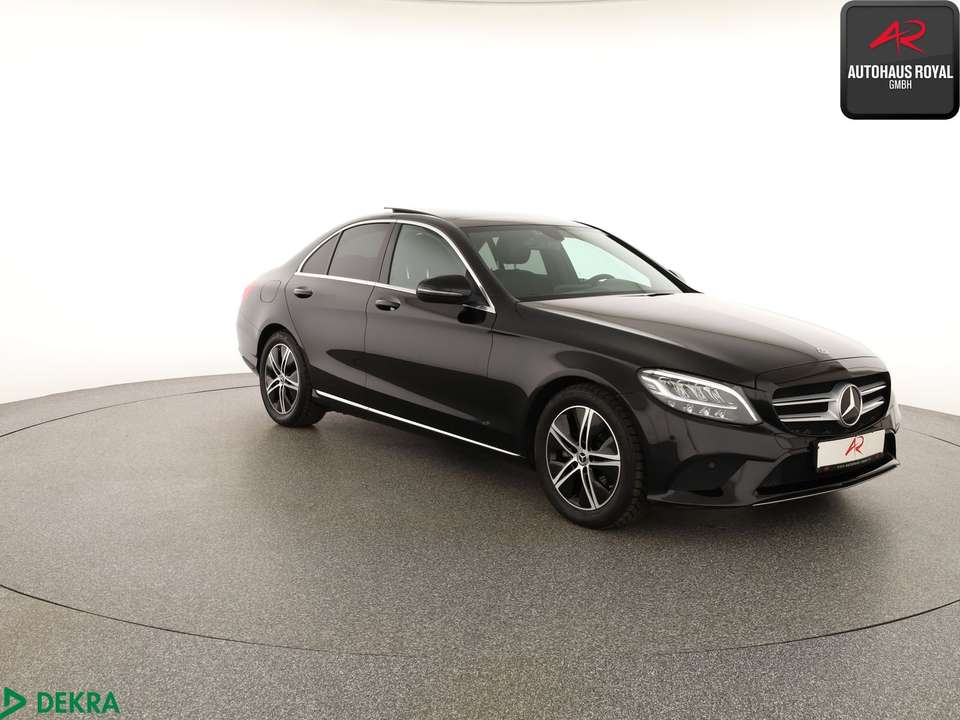 Mercedes-Benz C 200 - Imagem 7