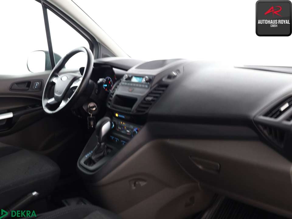 Ford Transit Connect - Imagem 9