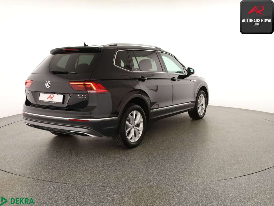 Volkswagen Tiguan Allspace - Imagem 5
