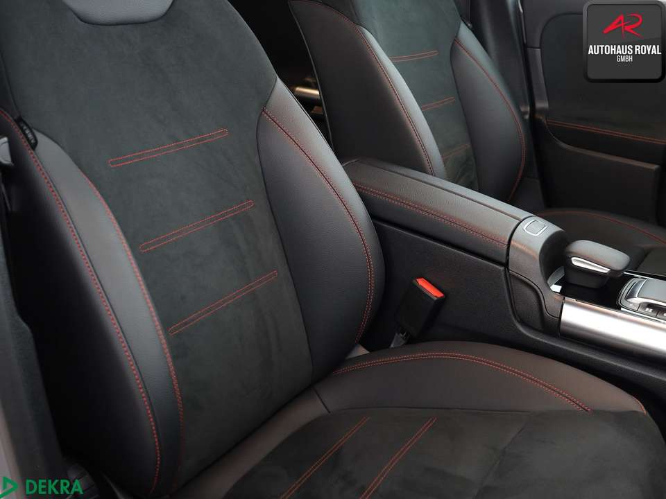 Mercedes-Benz GLA 200 - Imagem 11