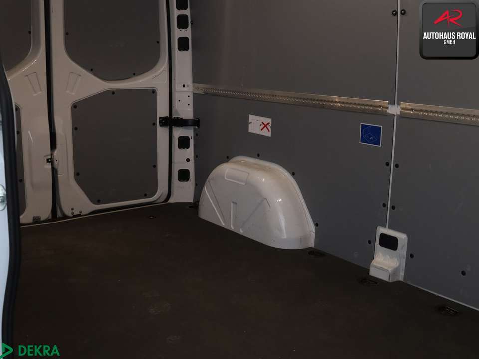 Mercedes-Benz Sprinter - Imagem 6