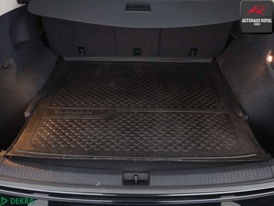 Volkswagen Tiguan Allspace - Imagem 13
