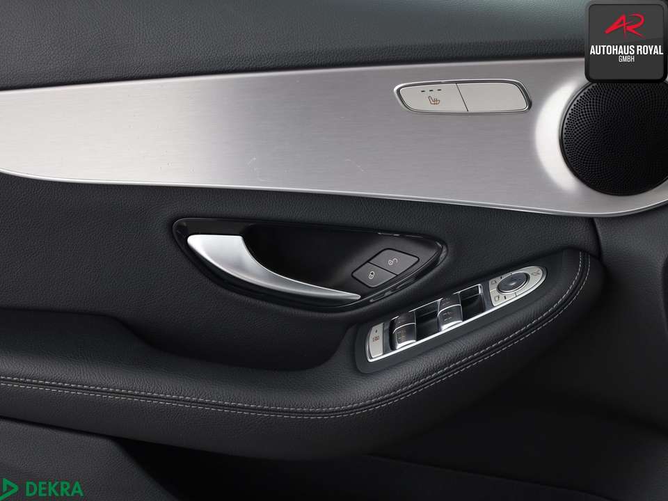 Mercedes-Benz C 200 - Imagem 14