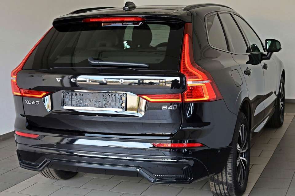 Volvo XC60 - Imagem 2