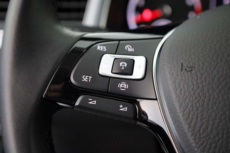 Volkswagen T-Roc - Imagem 11