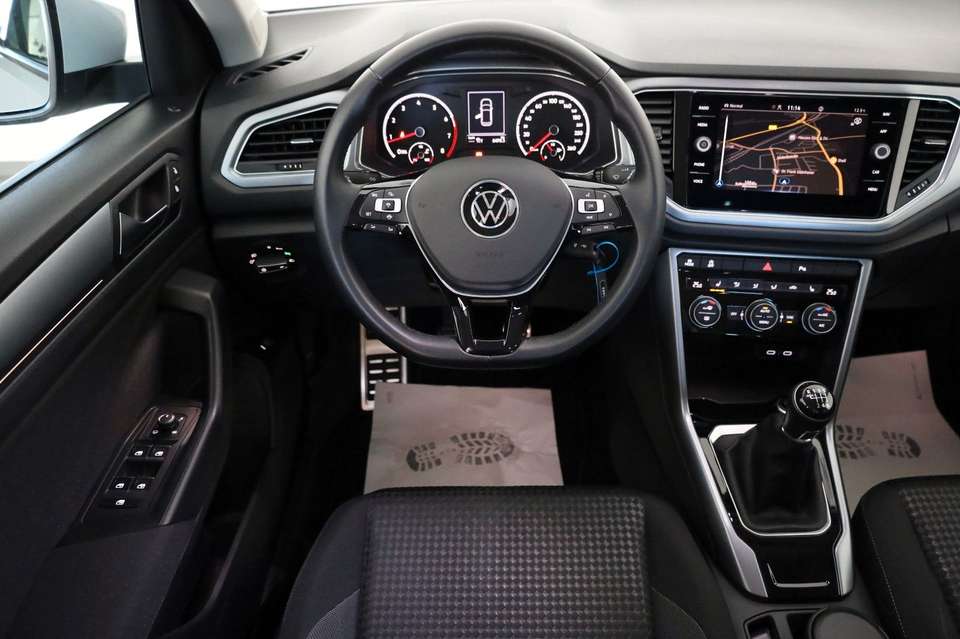 Volkswagen T-Roc - Imagem 14