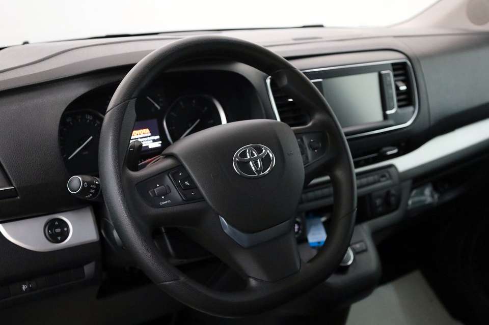 Toyota Proace - Imagem 12