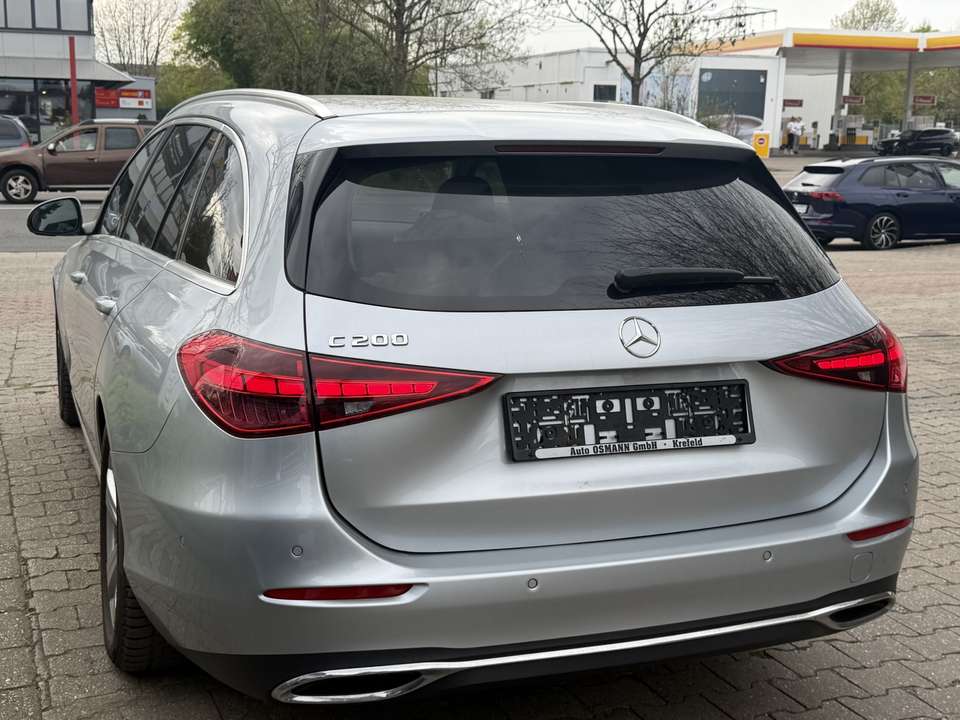 Mercedes-Benz C 200 - Imagem 4