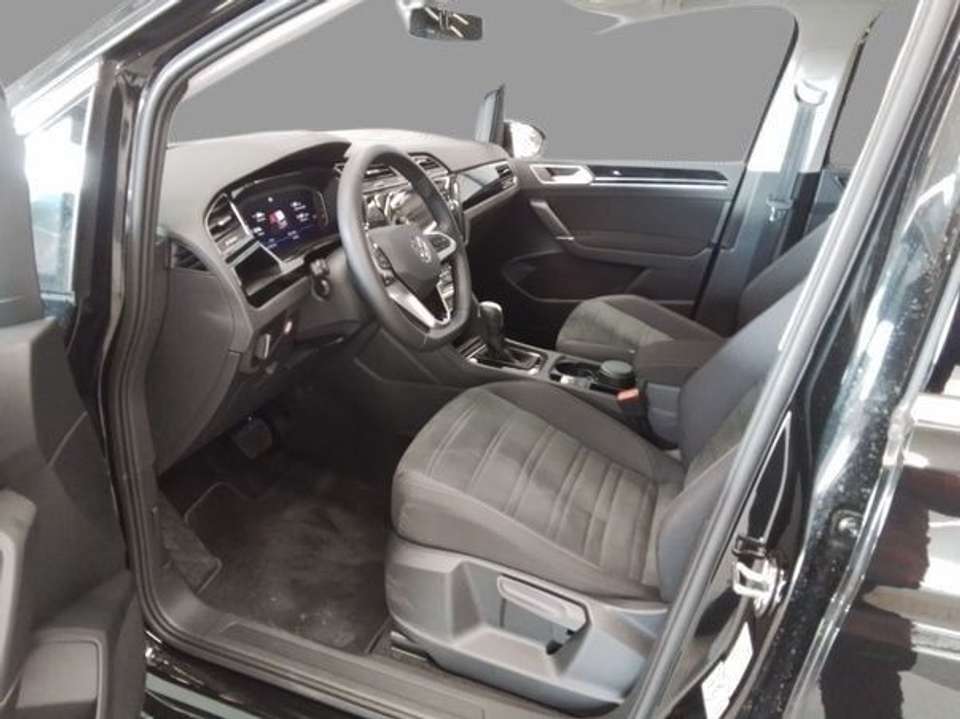 Volkswagen Touran - Imagem 5