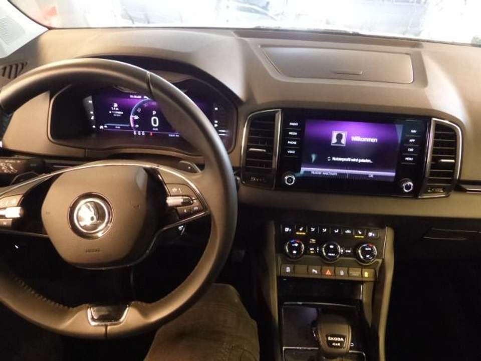 Skoda Karoq - Imagem 5