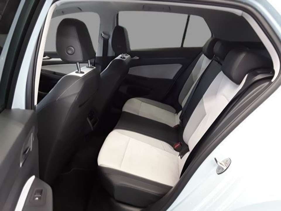 Volkswagen Golf - Imagem 5