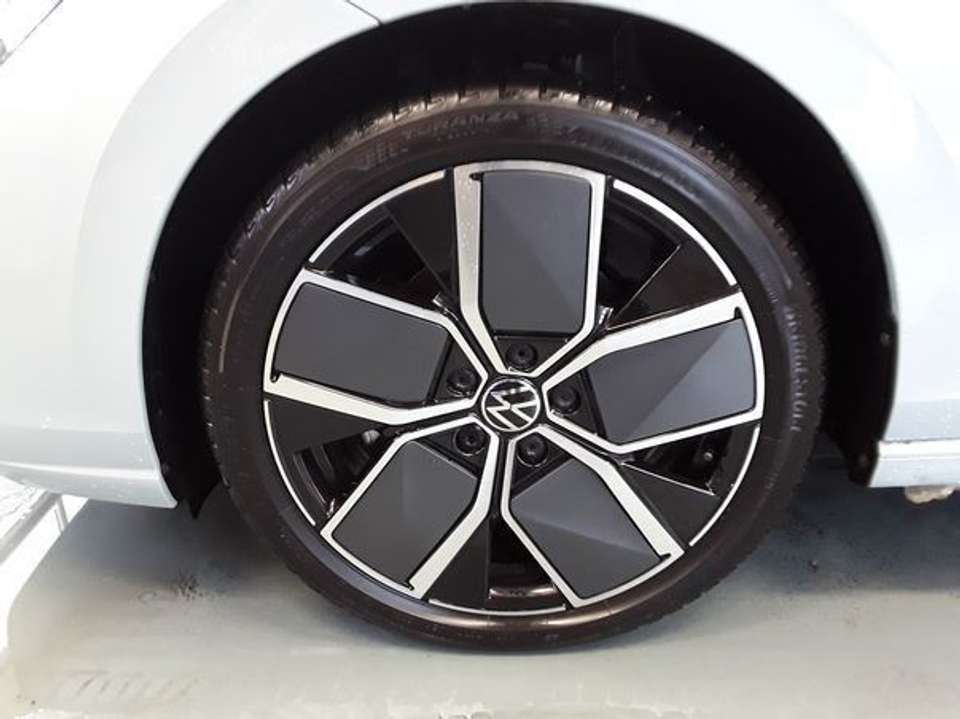 Volkswagen Golf - Imagem 7