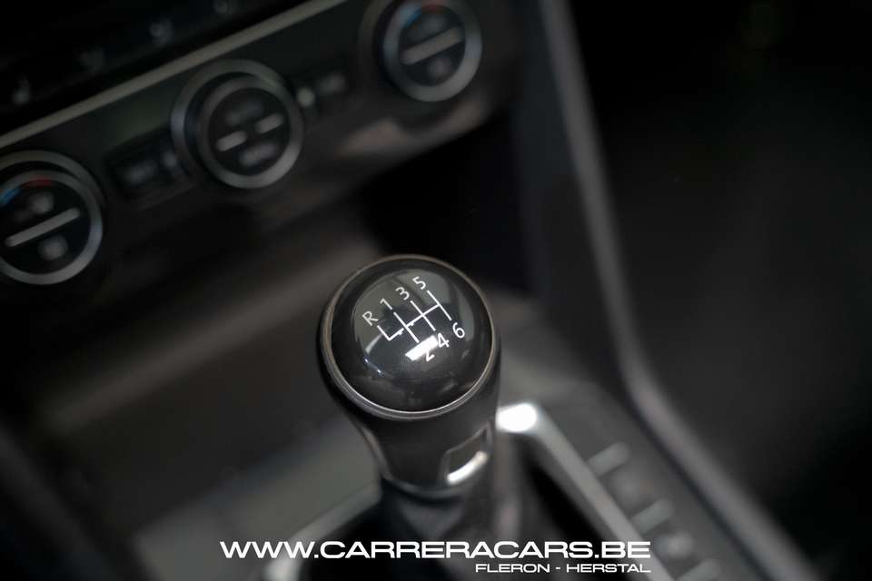 Volkswagen Tiguan - Imagem 14