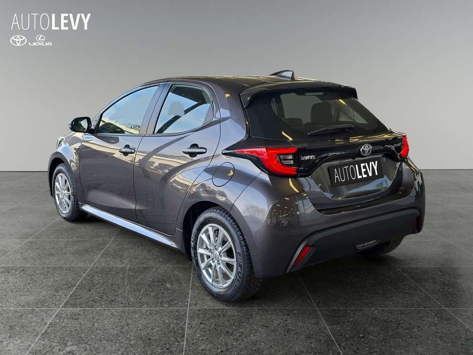 Toyota Yaris - Imagem 4