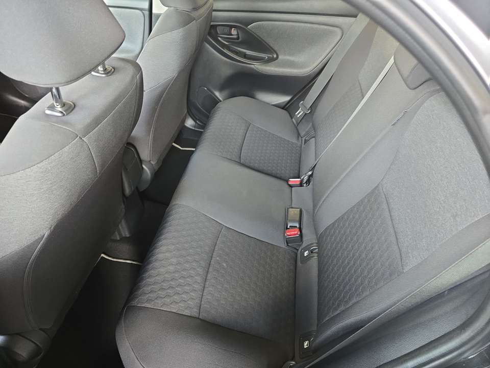 Toyota Yaris - Imagem 14