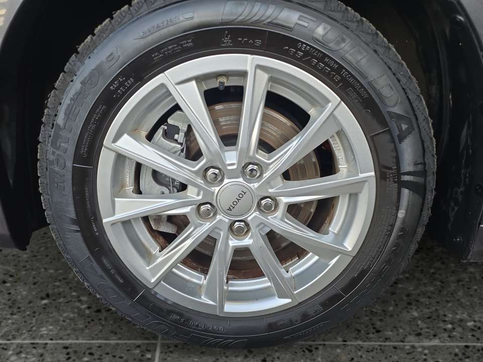 Toyota Yaris - Imagem 15