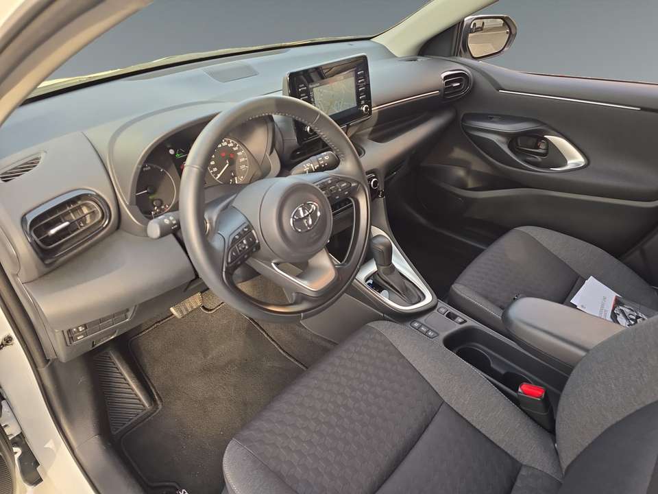 Toyota Yaris - Imagem 10